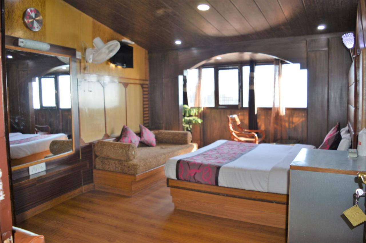 Hotel Sidharath Shimla Eksteriør billede